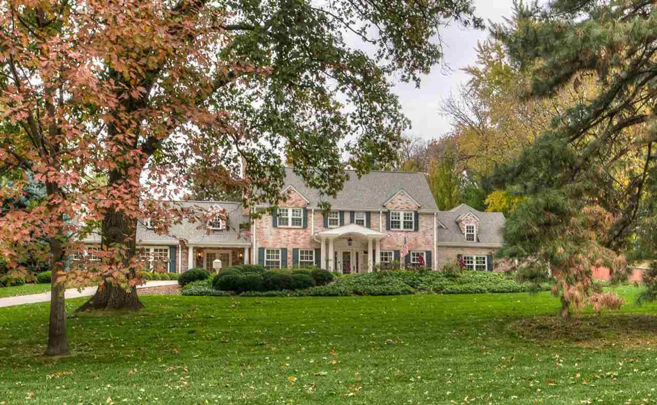 6614-Underwood-Avenue-1