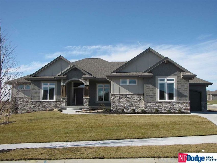 10819 South 175th Street, Omaha