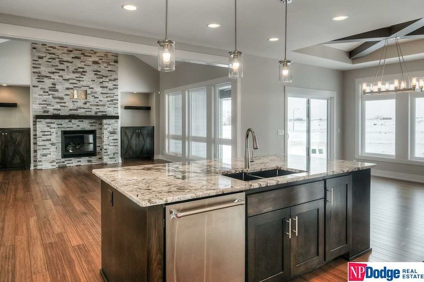 10819 South 175th Street, Omaha