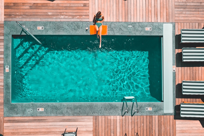 The Pros + Cons of Having a Swimming Pool at Home